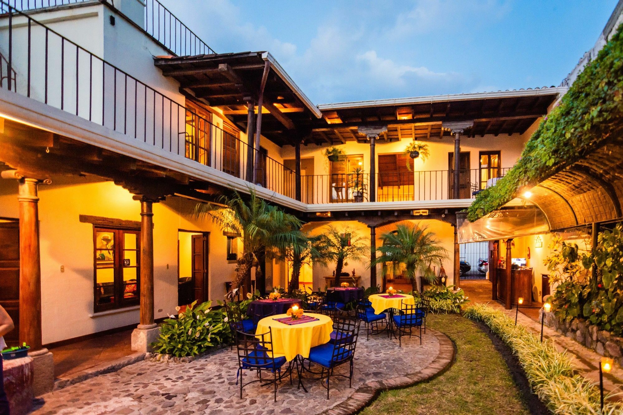 Hotel Posada De Maria Антигуа-Гватемала Экстерьер фото